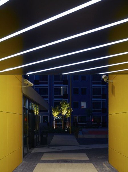City Living residence in the Netherlands, showing monitoring in various lighting conditions