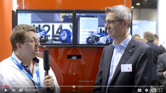 Geoff Windeatt of KM Security Solutions grills Julian Rutland of Canon Europe about the VB-M50B PTZ 1.3MP day/night PoE PTZ network camera.