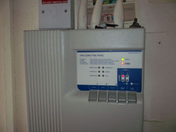 beckhall-properties-fire-alarm-panel