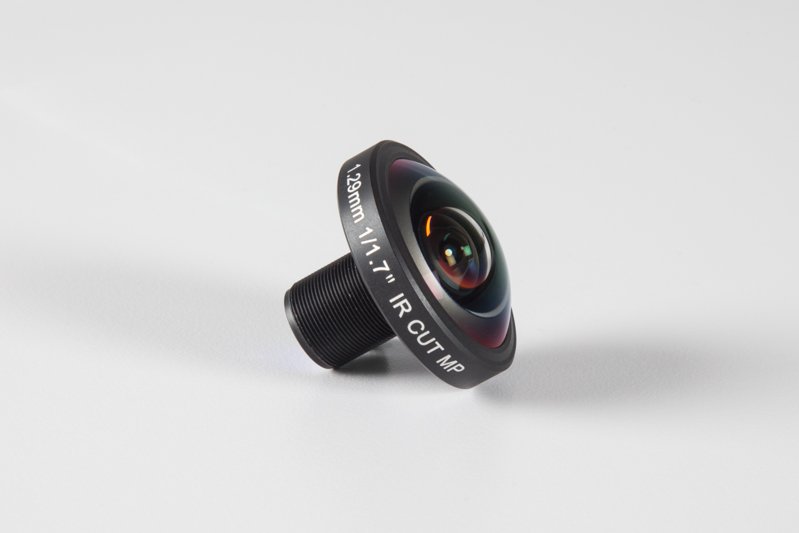 ImmerVision is a one-of-a-kind company intent on persuading the security industry that its patented panomorph lens is far superior to the widely used fisheye lens.