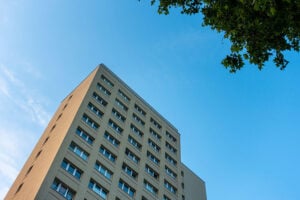 TallBuilding-Residential-HighRisk-KaiPilger-AlamyStock-23